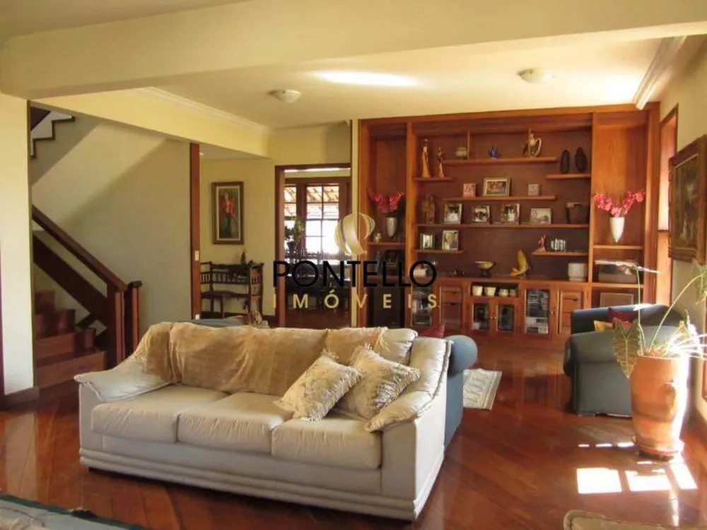 Casa, 4 quartos, 354 m² - Foto 1