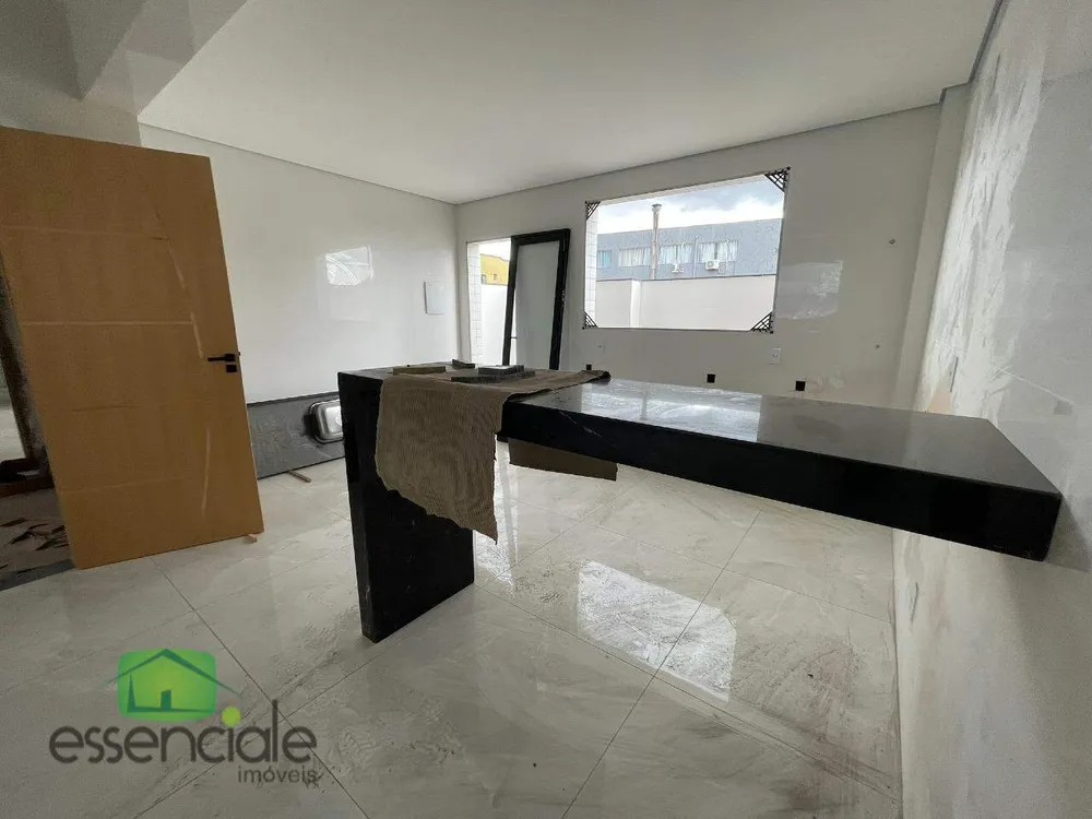 Apartamento, 3 quartos, 92 m² - Foto 2