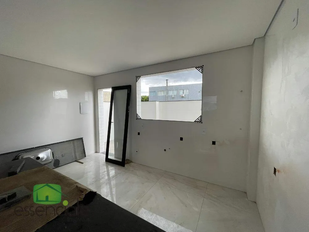 Apartamento, 3 quartos, 92 m² - Foto 3