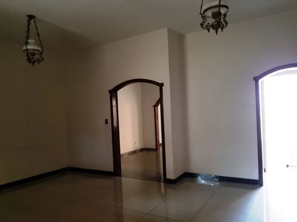 Casa, 5 quartos, 200 m² - Foto 4