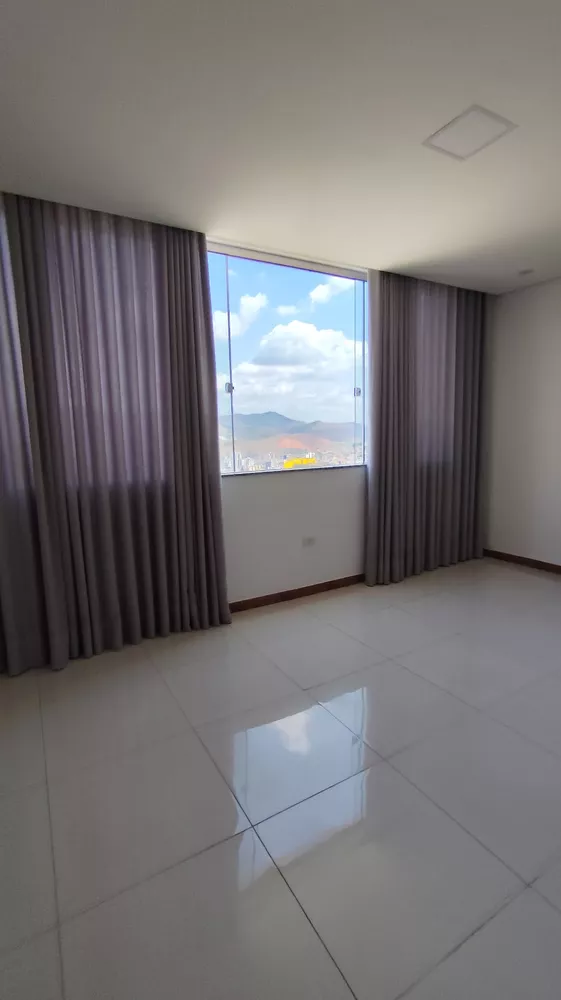 Casa à venda com 3 quartos, 400m² - Foto 18