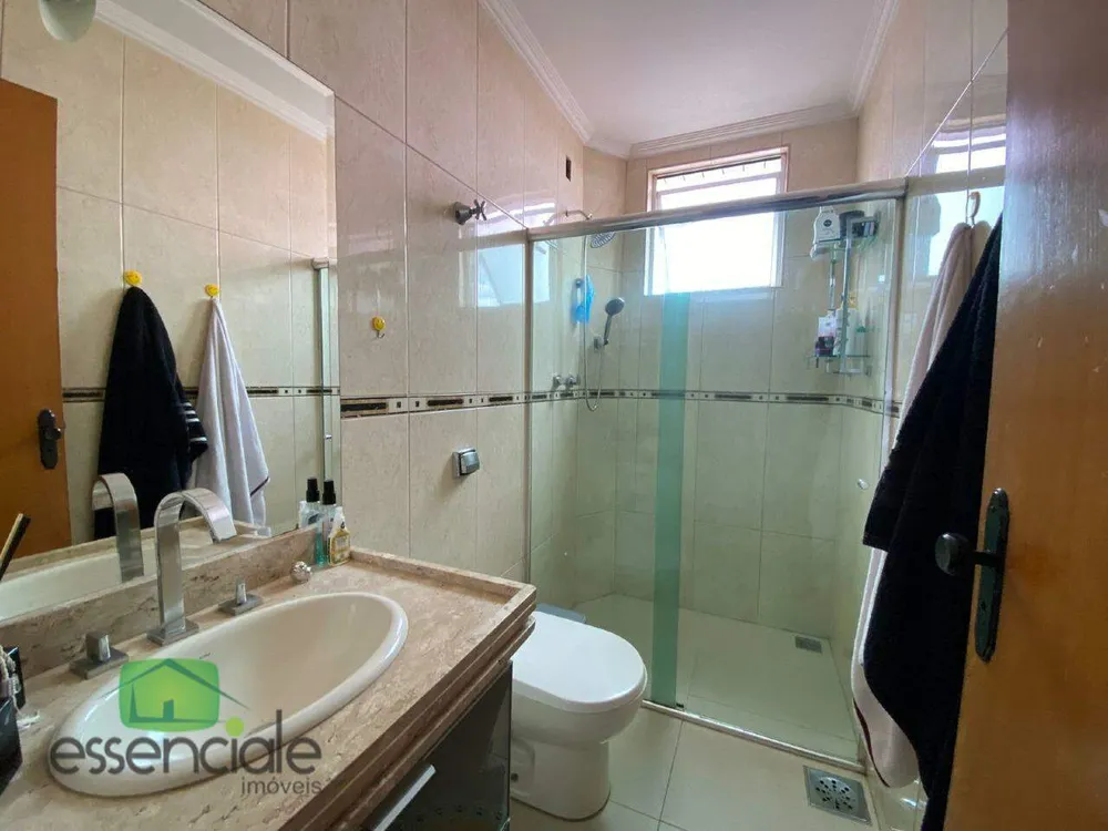 Cobertura, 3 quartos, 242 m² - Foto 4