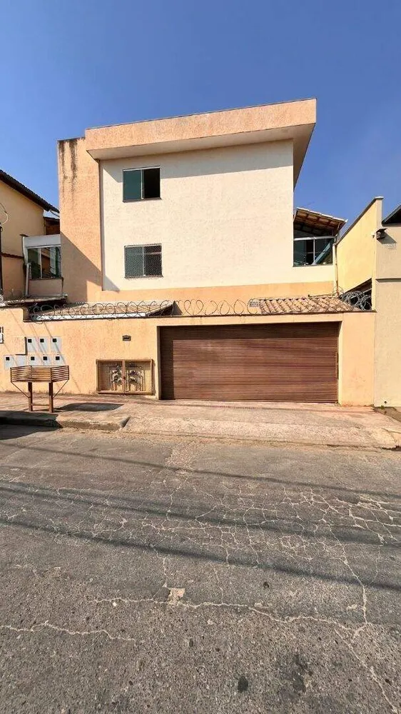 Casa, 2 quartos, 67 m² - Foto 1