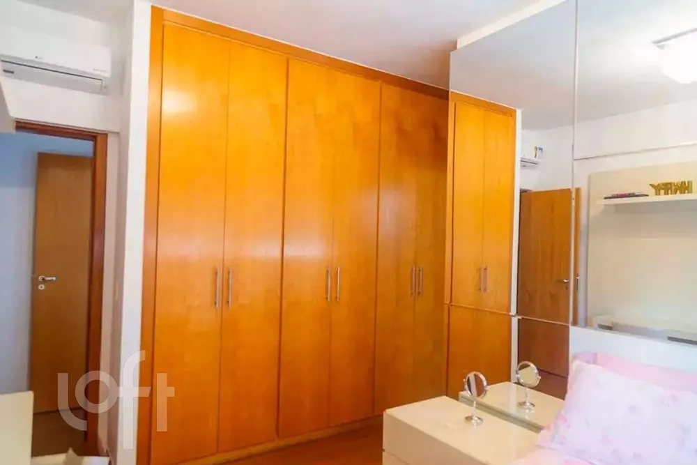 Apartamento à venda com 4 quartos, 178m² - Foto 8