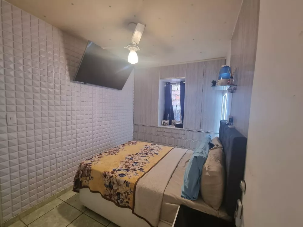 Casa à venda com 2 quartos, 70m² - Foto 17