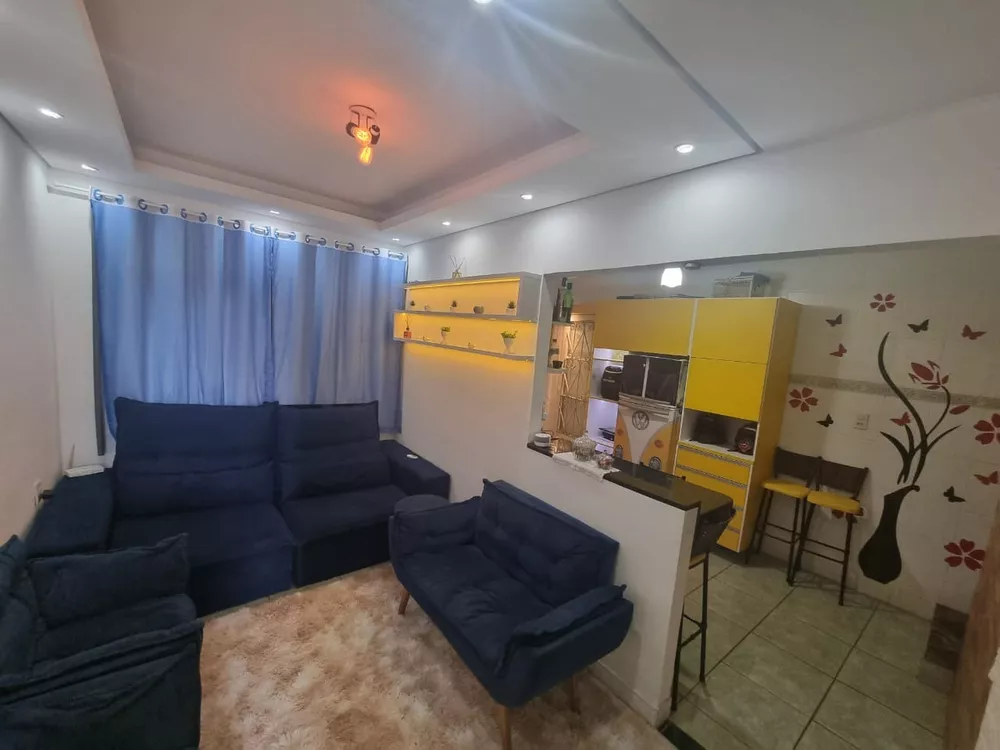 Casa à venda com 2 quartos, 70m² - Foto 3