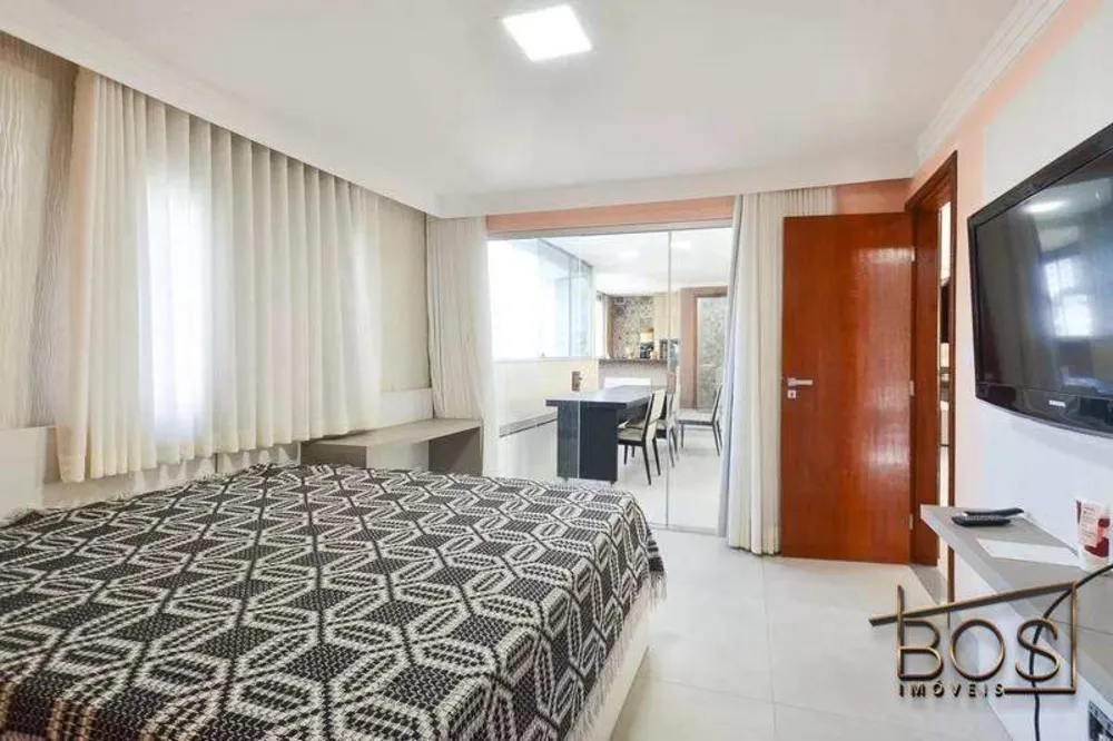 Cobertura, 4 quartos, 215 m² - Foto 7