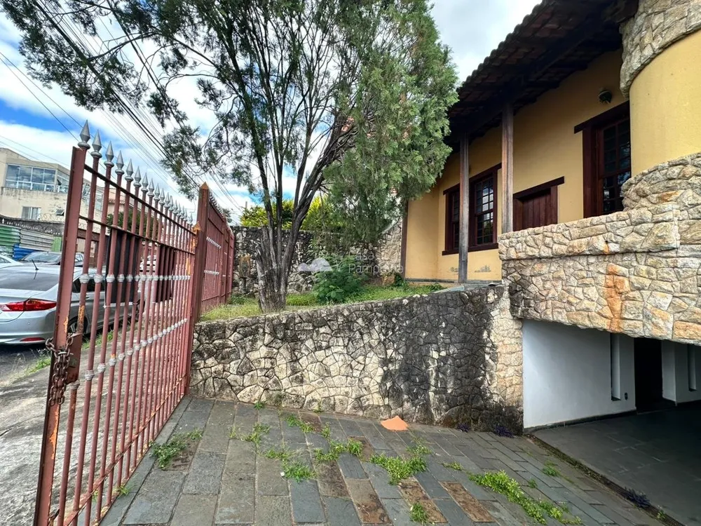 Casa, 4 quartos, 360 m² - Foto 1