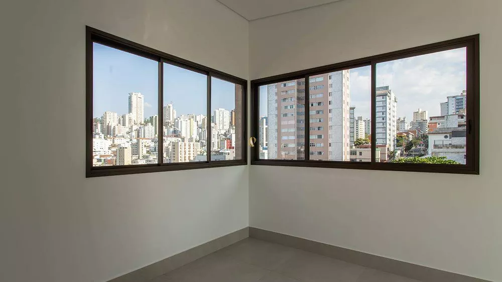 Apartamento à venda com 4 quartos, 145m² - Foto 4