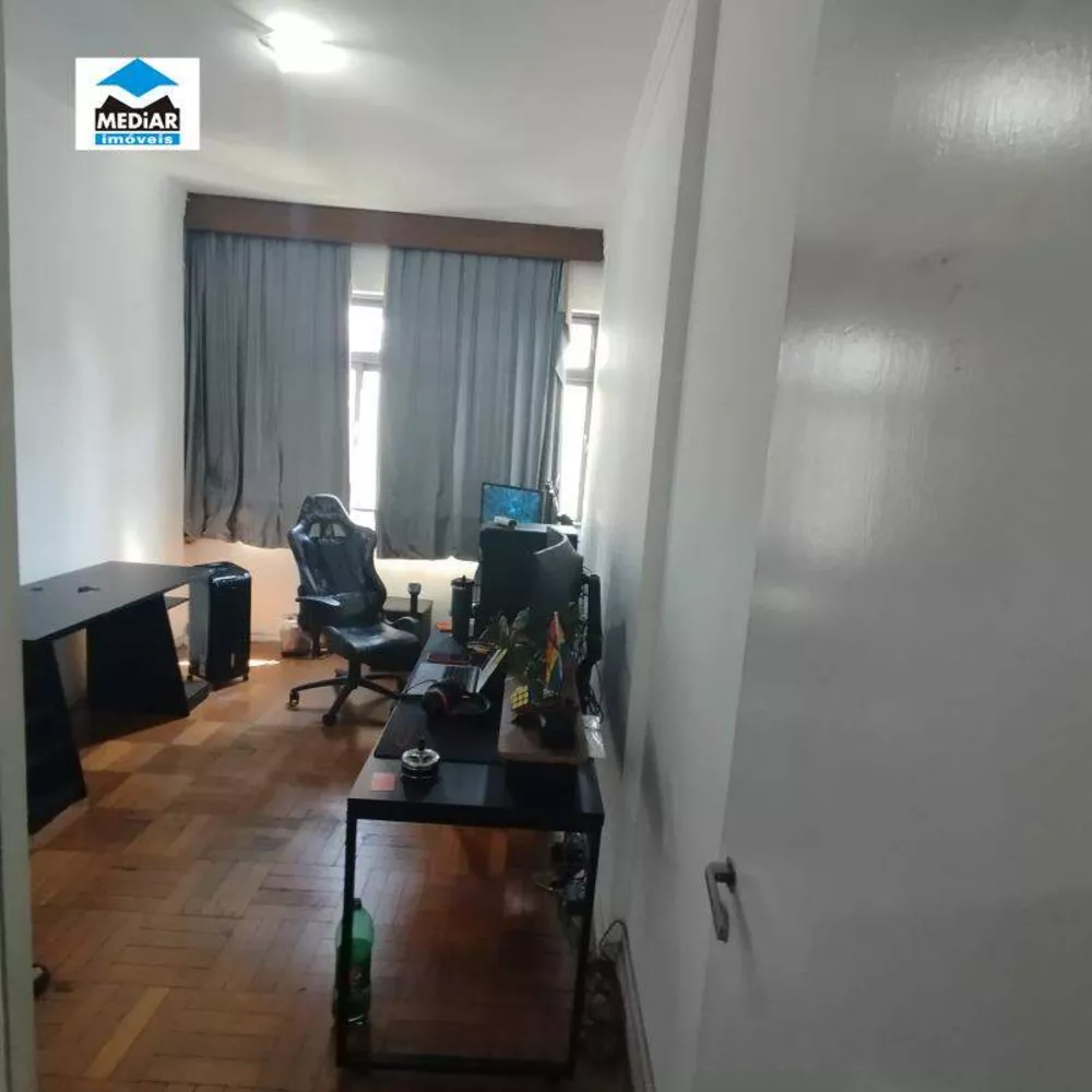 Apartamento à venda com 4 quartos, 156m² - Foto 3