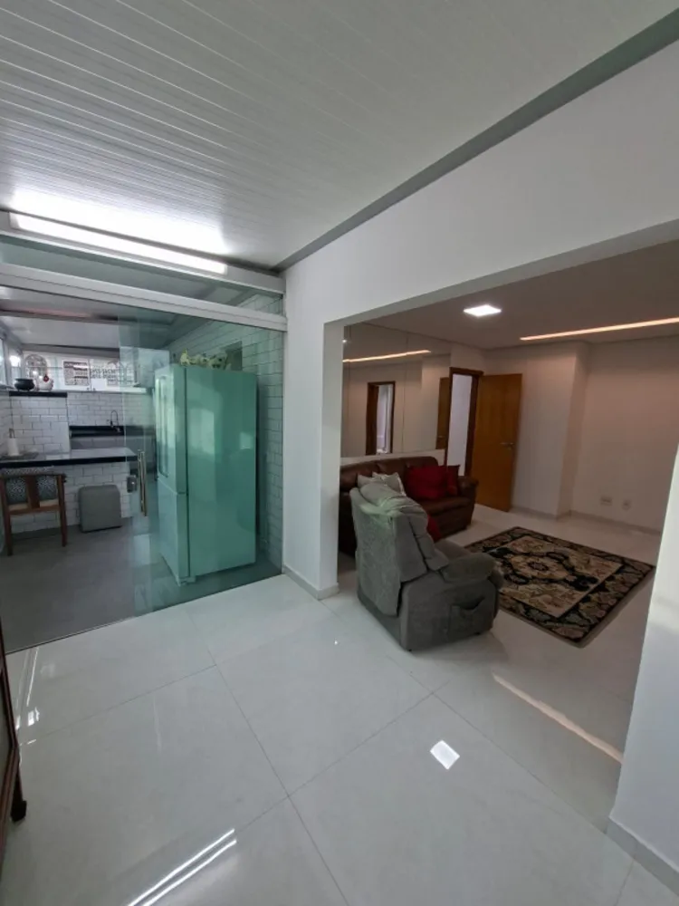 Apartamento, 3 quartos, 139 m² - Foto 2