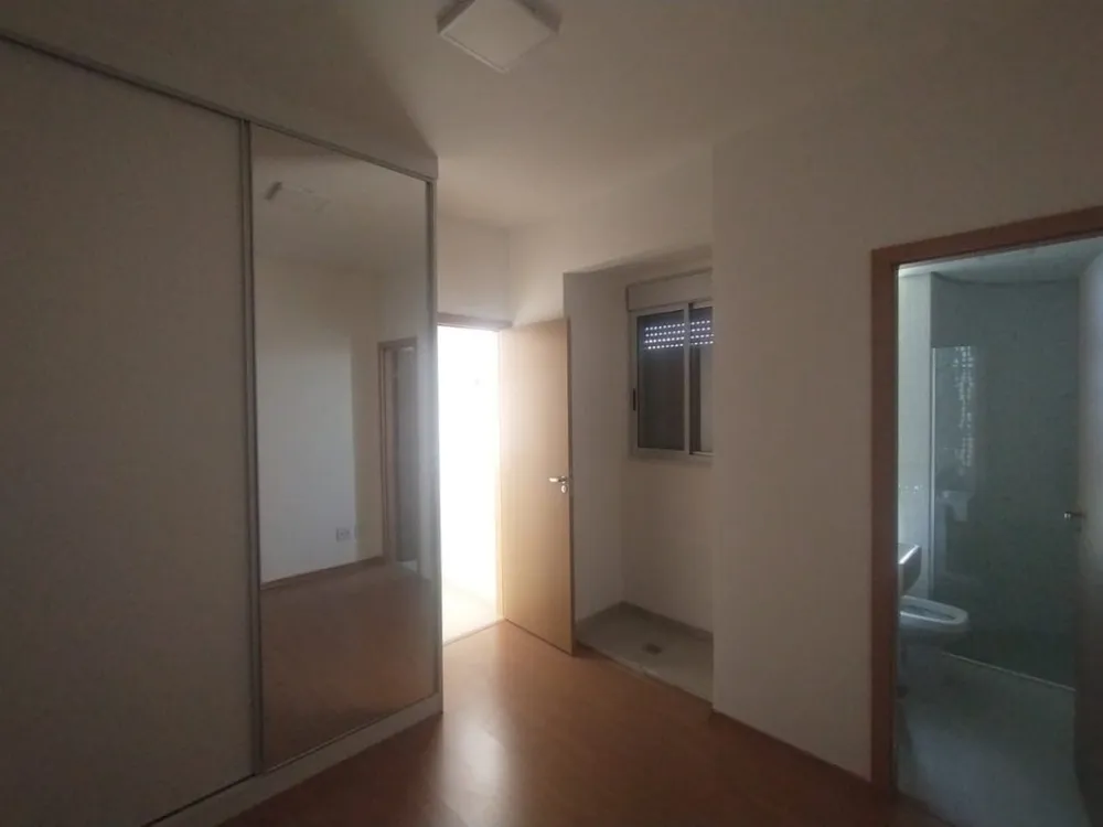 Apartamento, 3 quartos, 76 m² - Foto 2
