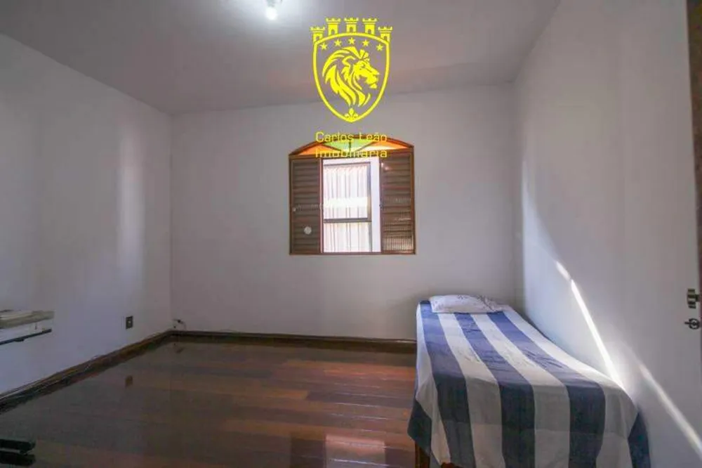 Casa, 4 quartos, 308 m² - Foto 2