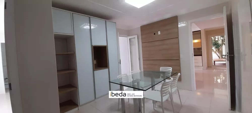 Casa de Condomínio à venda com 4 quartos, 900m² - Foto 8