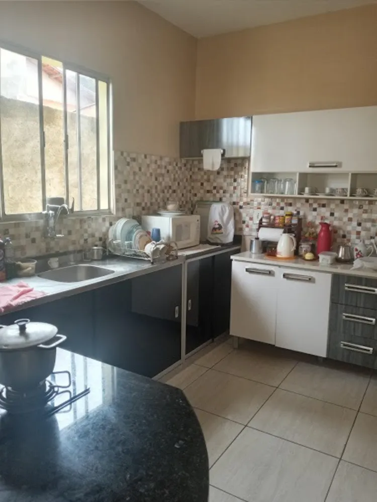 Casa, 5 quartos, 264 m² - Foto 3