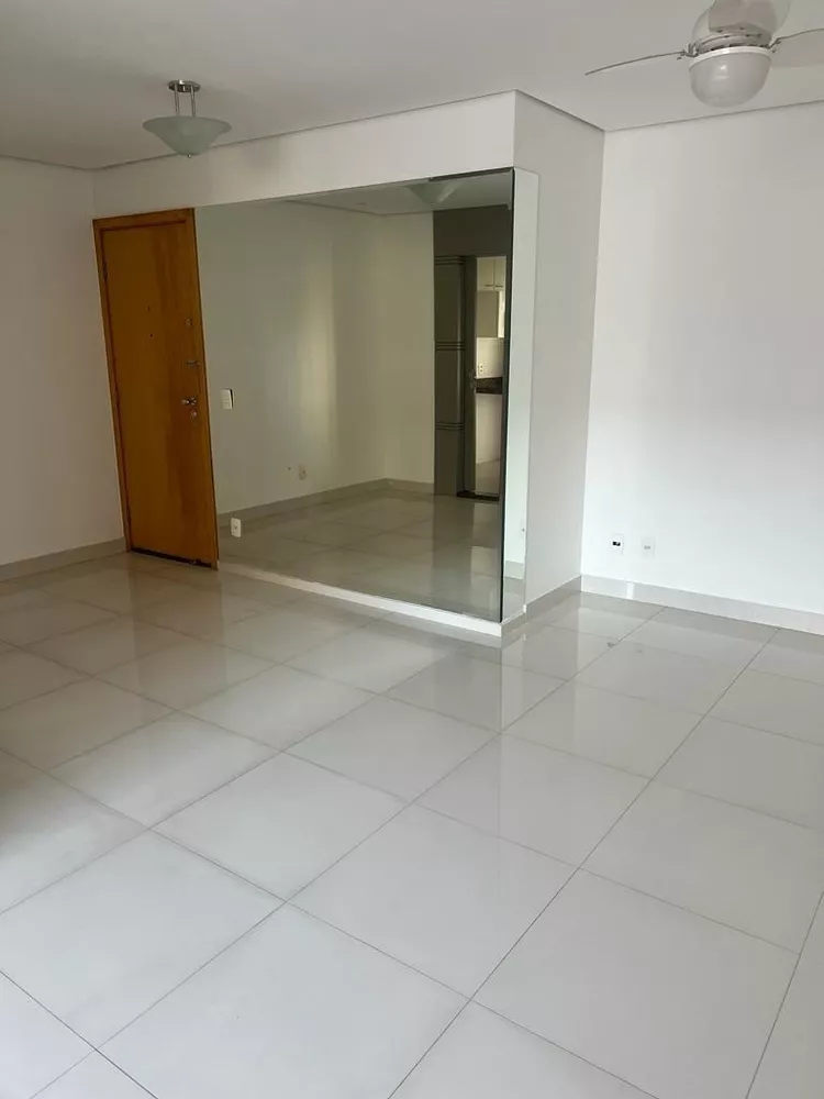 Apartamento à venda com 3 quartos, 93m² - Foto 1