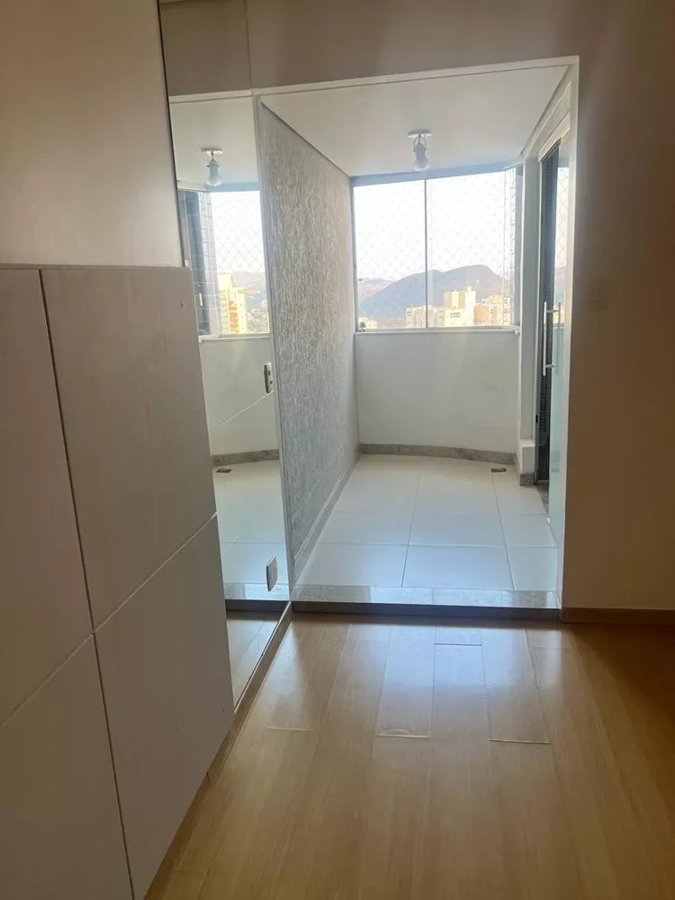 Apartamento à venda com 3 quartos, 93m² - Foto 9