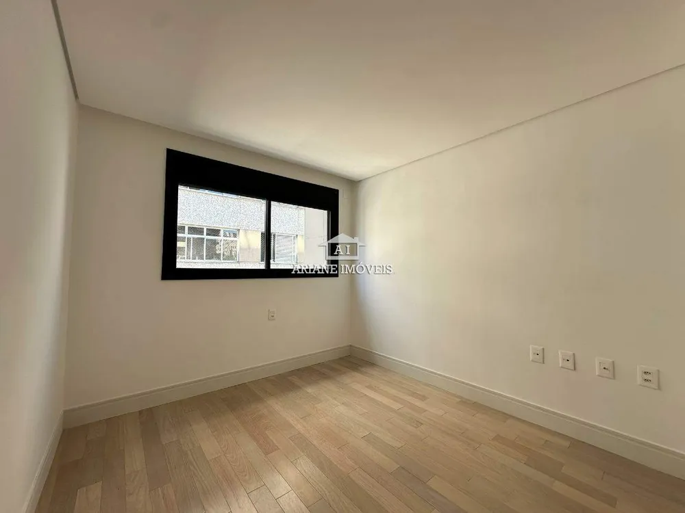 Apartamento, 4 quartos, 186 m² - Foto 8