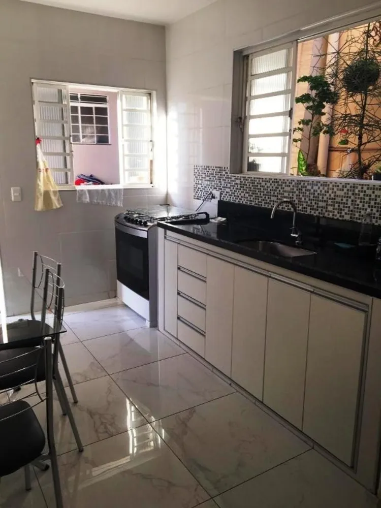 Casa, 3 quartos, 220 m² - Foto 4
