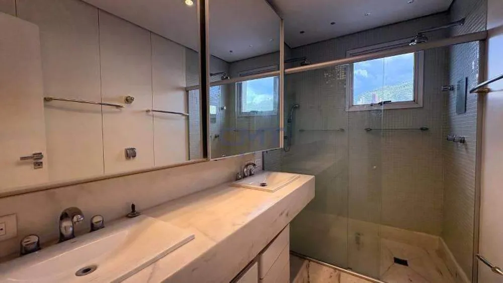 Cobertura, 3 quartos, 251 m² - Foto 9
