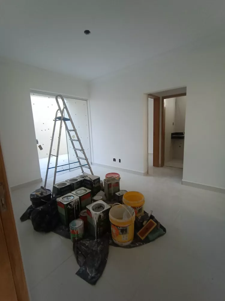 Apartamento à venda com 2 quartos, 44m² - Foto 4