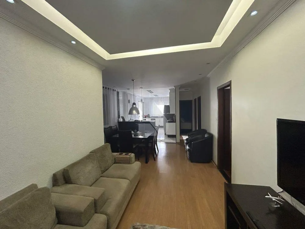Casa, 3 quartos, 135 m² - Foto 2