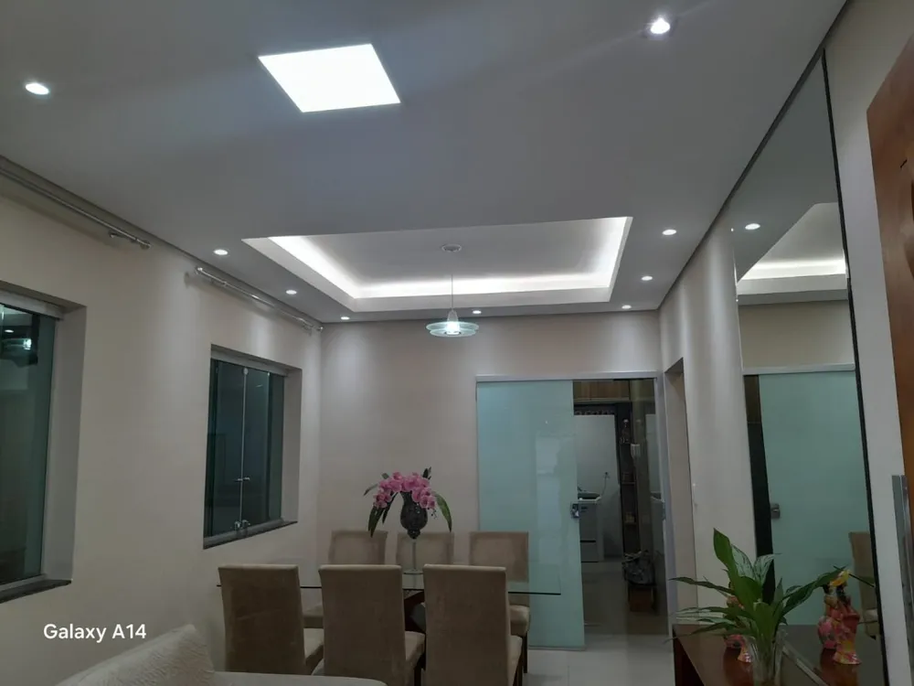 Casa, 3 quartos, 180 m² - Foto 3