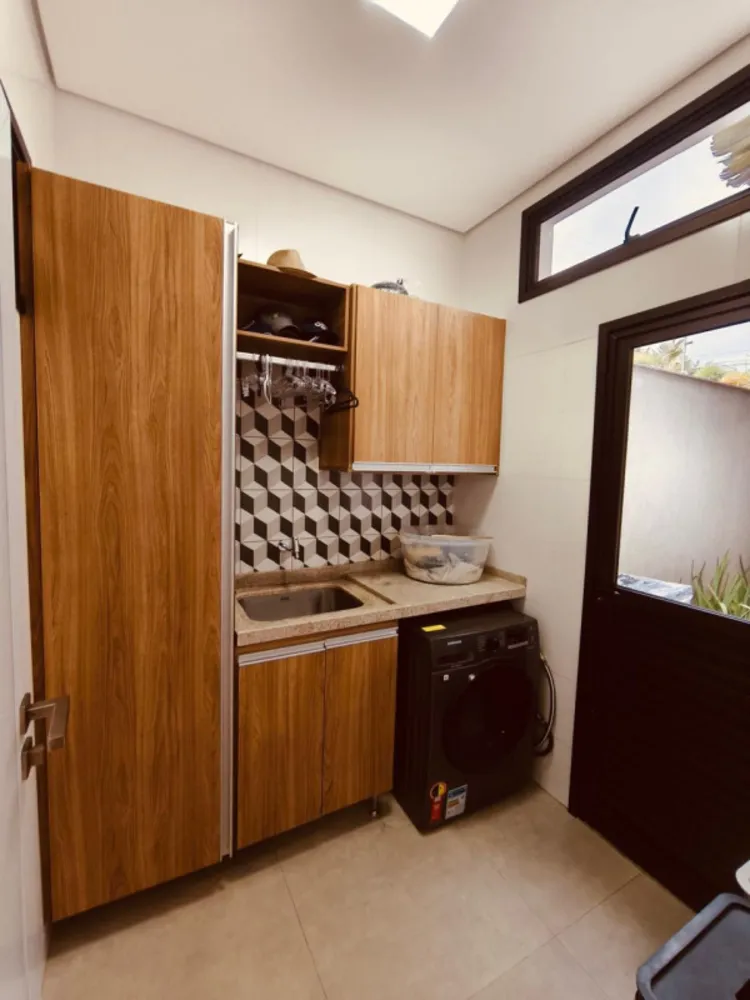 Casa, 3 quartos, 330 m² - Foto 4