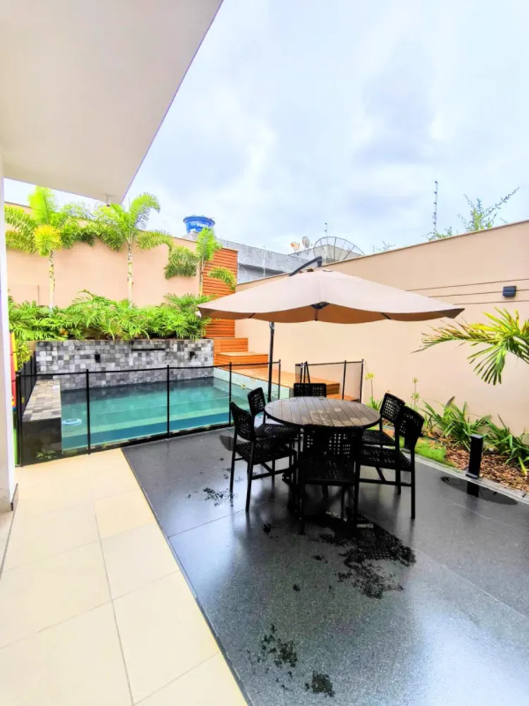 Casa, 3 quartos, 330 m² - Foto 1