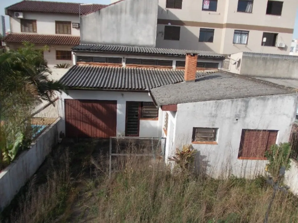 Casa, 3 quartos, 245 m² - Foto 1