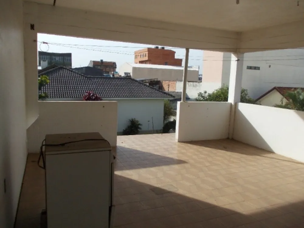 Casa, 3 quartos, 245 m² - Foto 6