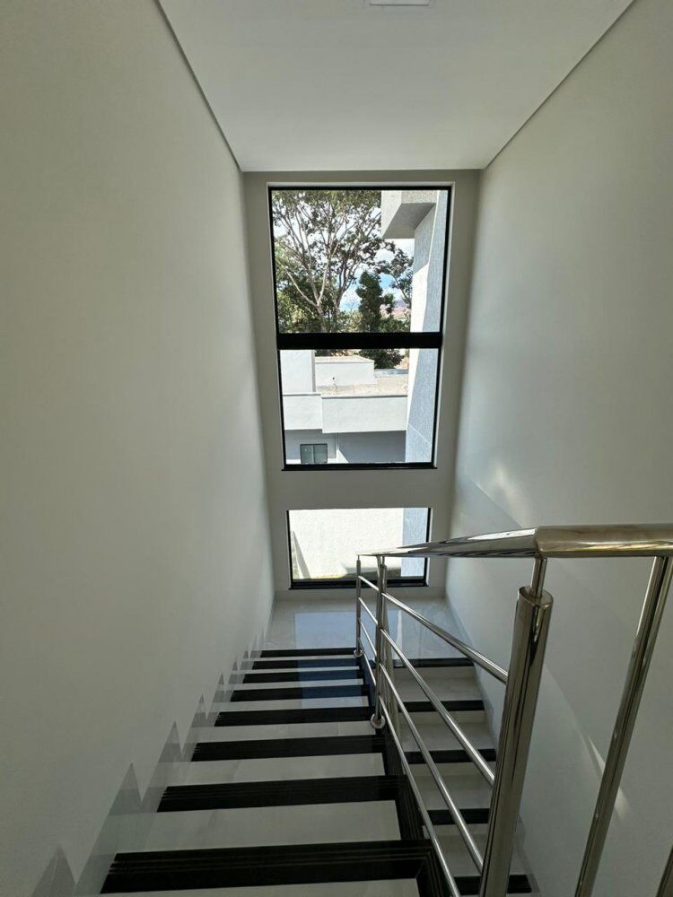 Casa de Condomínio à venda, 160m² - Foto 8