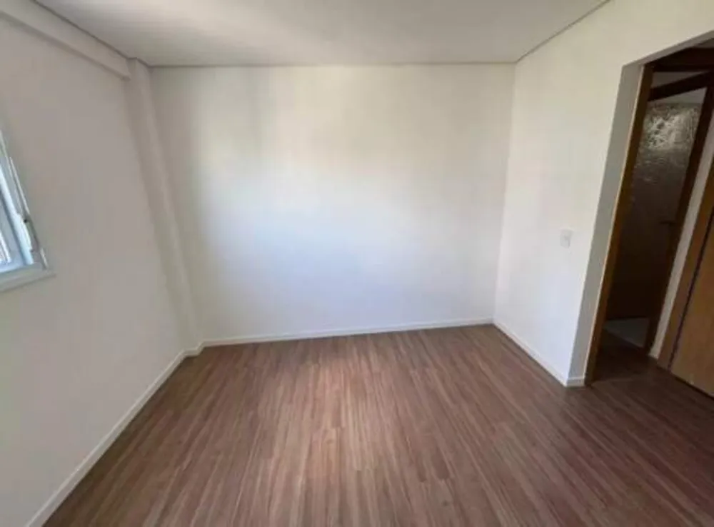 Apartamento, 3 quartos, 100 m² - Foto 2
