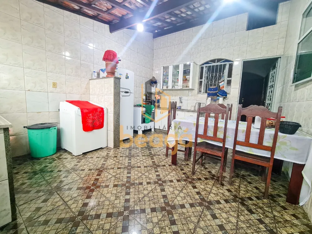 Casa, 4 quartos, 200 m² - Foto 2
