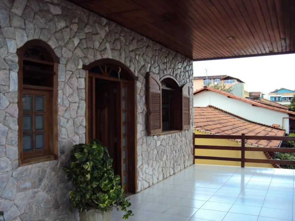 Casa, 4 quartos, 303 m² - Foto 3