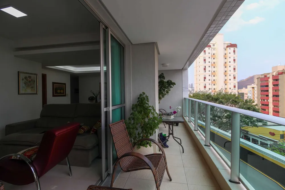 Apartamento, 4 quartos, 130 m² - Foto 1