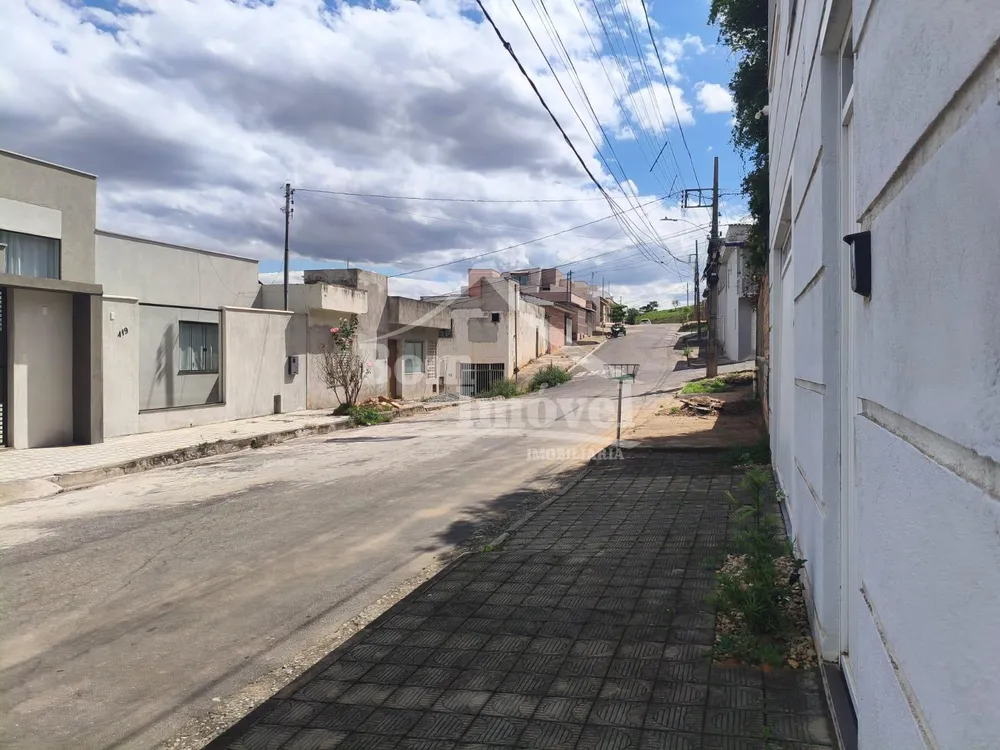 Casa, 2 quartos, 250 m² - Foto 2