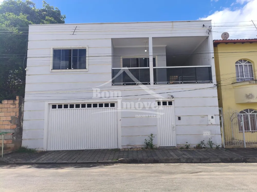 Casa, 2 quartos, 250 m² - Foto 1