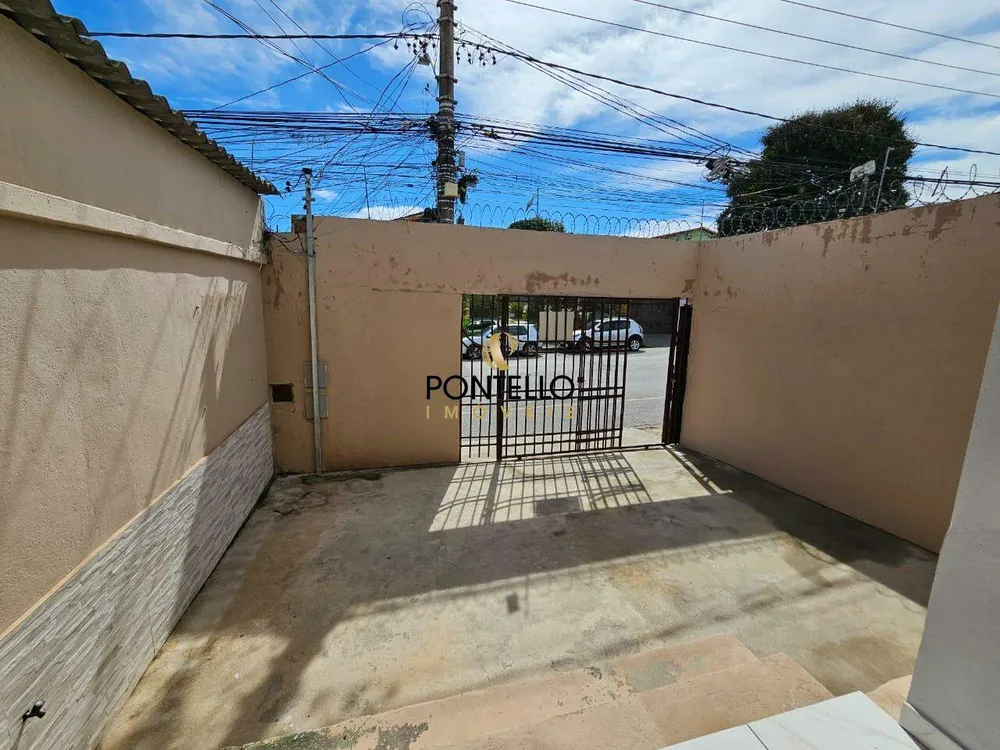 Casa, 3 quartos, 142 m² - Foto 2
