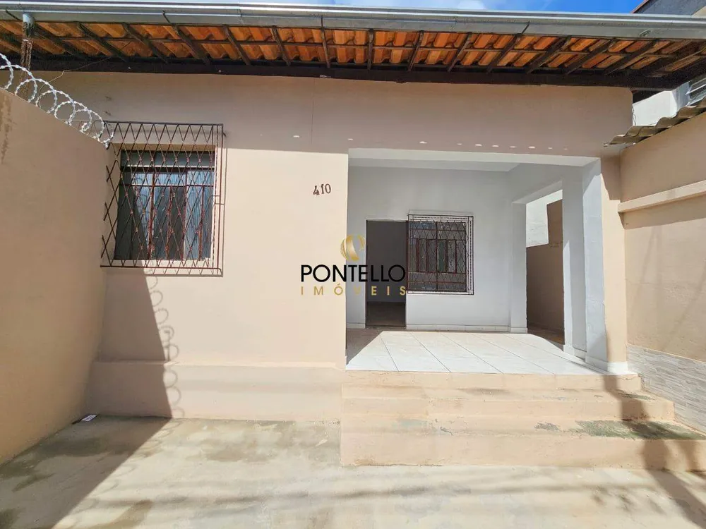 Casa, 3 quartos, 142 m² - Foto 1