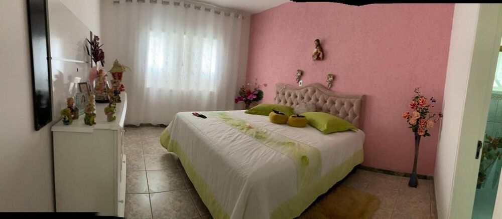 Casa à venda com 3 quartos, 330m² - Foto 7