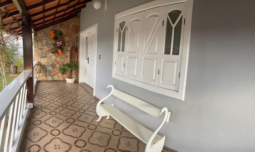 Casa à venda com 3 quartos, 330m² - Foto 3