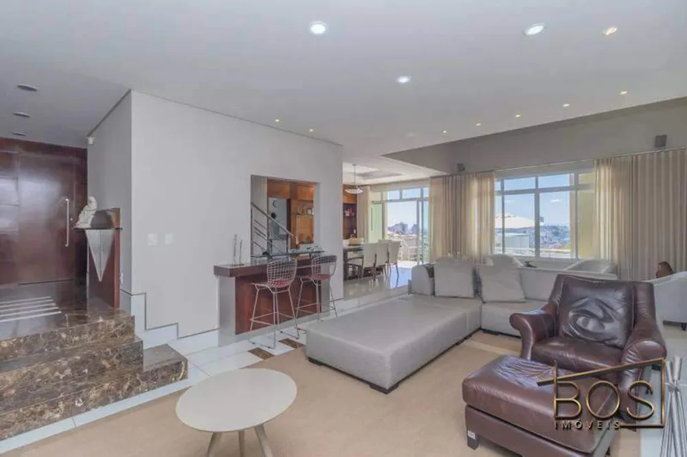 Casa, 4 quartos, 389 m² - Foto 3
