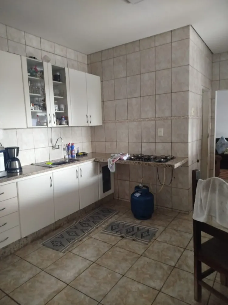 Casa, 4 quartos, 360 m² - Foto 10