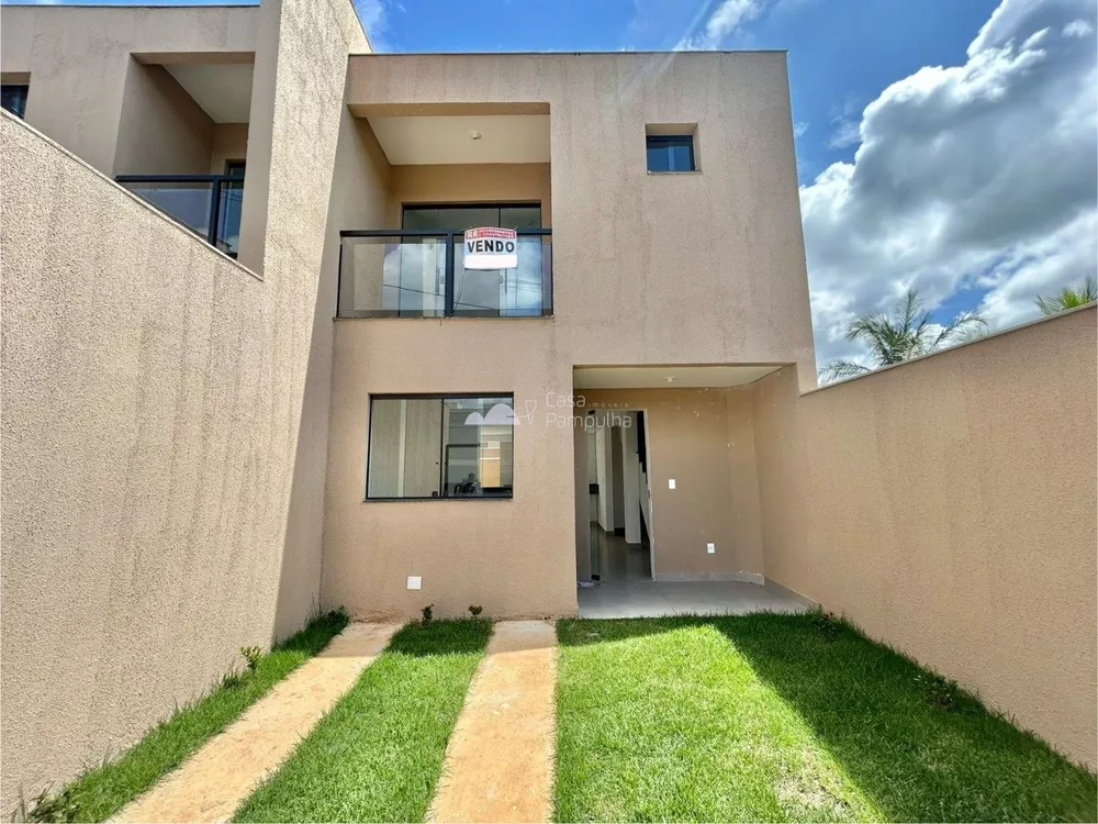 Casa à venda com 2 quartos, 100m² - Foto 2