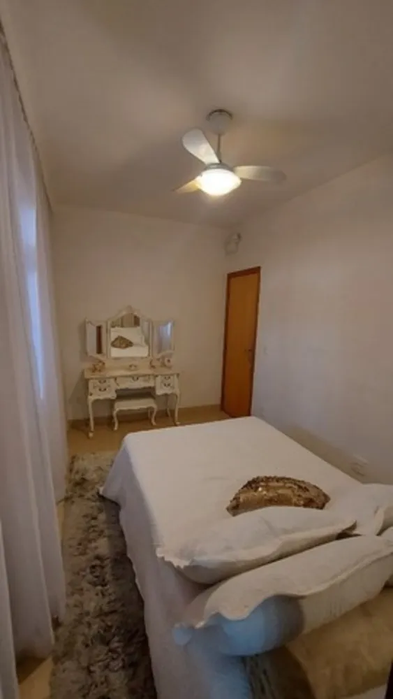 Apartamento, 3 quartos, 193 m² - Foto 2