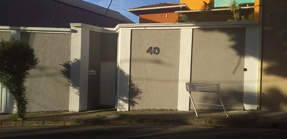 Casa, 4 quartos, 186 m² - Foto 2