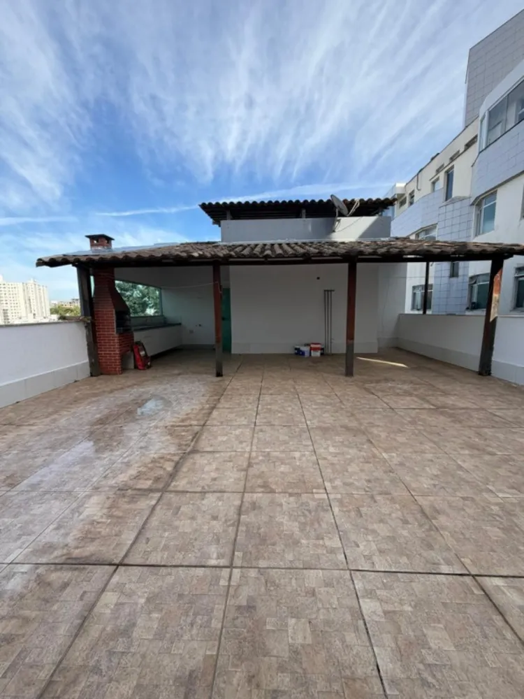 Cobertura, 3 quartos, 180 m² - Foto 1