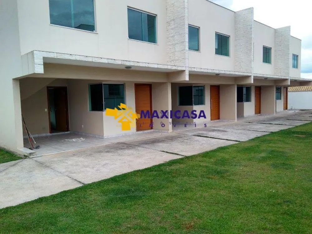 Casa, 3 quartos, 92 m² - Foto 1