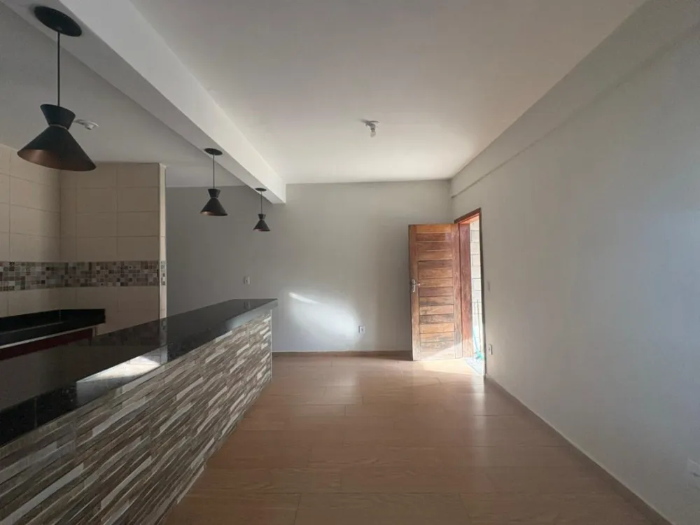 Casa, 3 quartos, 200 m² - Foto 2